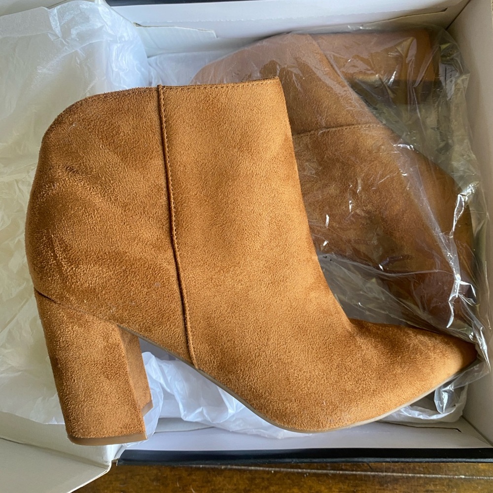 Nine West Tan Suede Ankle Booties with Pointed Toe